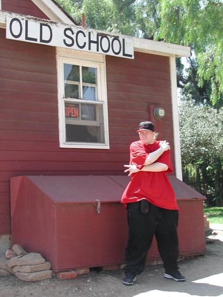 Before going to E3, stopped in San Diego for a couple days of R&R. Posing under the Old School in historic Old Town